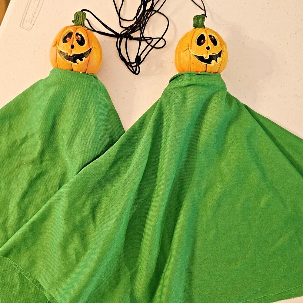 2Vintage Paper Magic Group Halloween Hanging Jack O Lantern Pumpkins Head Bungee